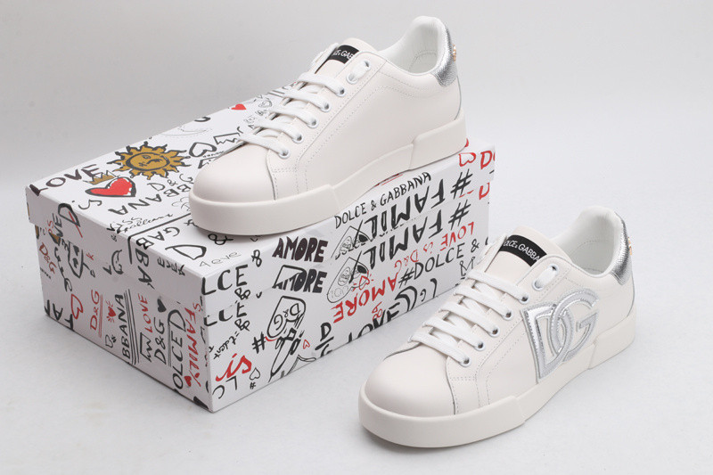 dg sneaker