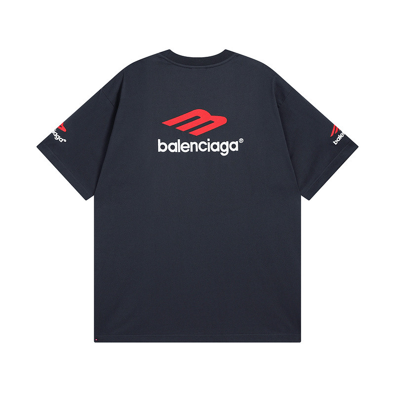 Ba*len*cia*ga clothes
