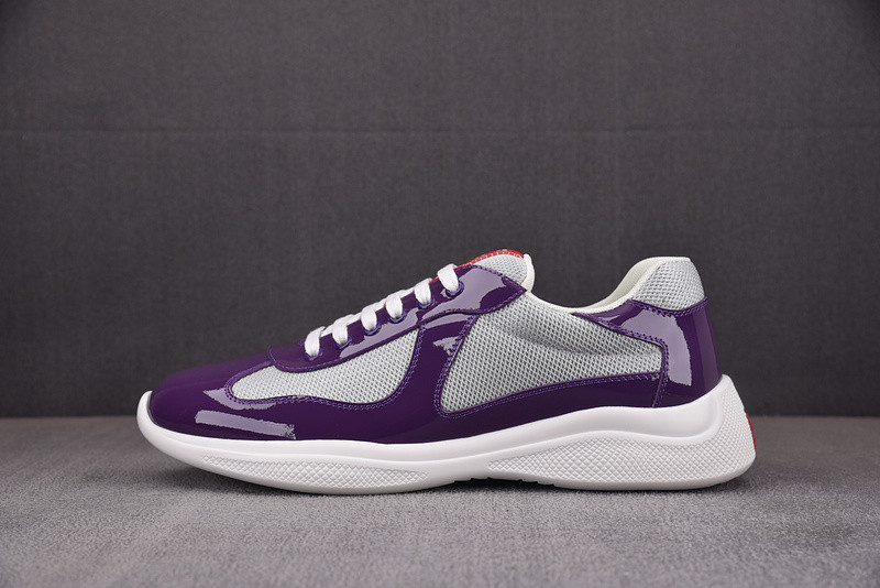 pr sneaker