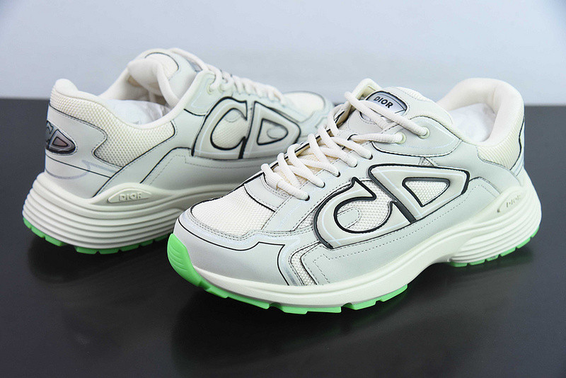 dio* sneaker