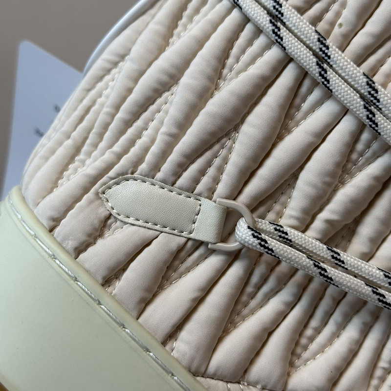 mIUMIU SNEAKER