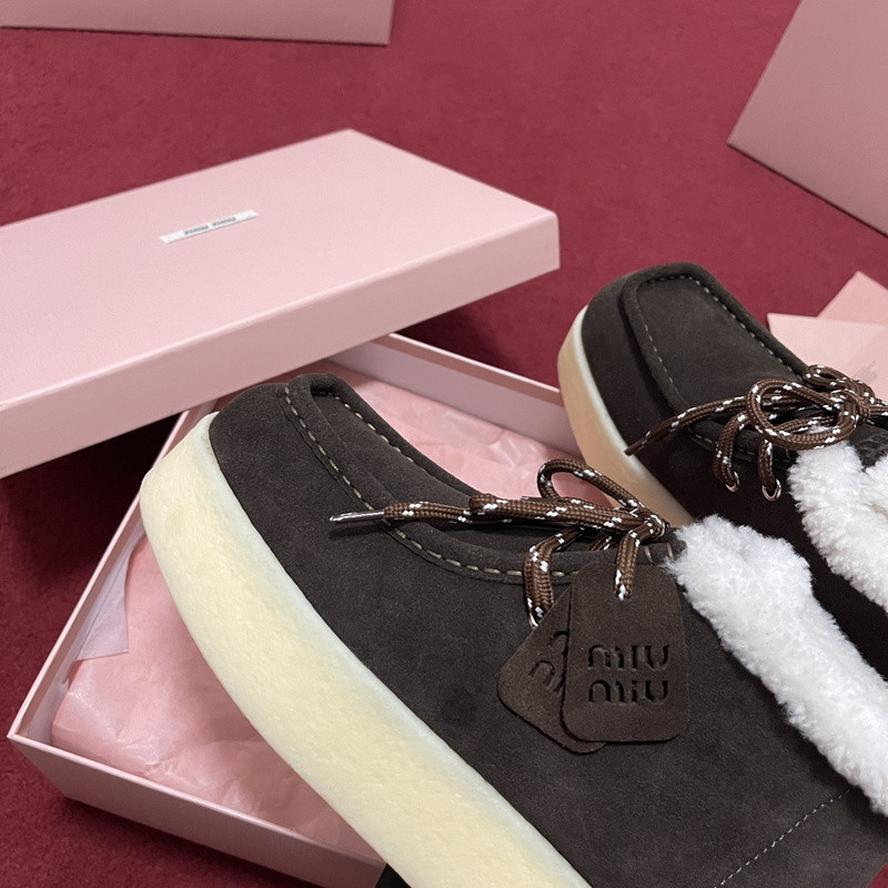 mIUMIU SNEAKER