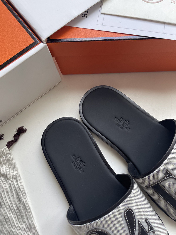 HERMES SLIDE