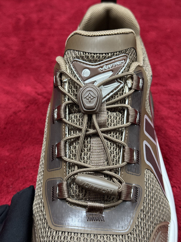 LVT SNEAKERS