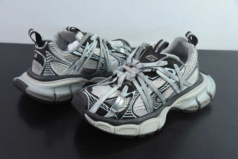 BC 3XL SNEAKER