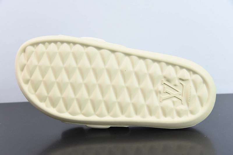 lvt sandals