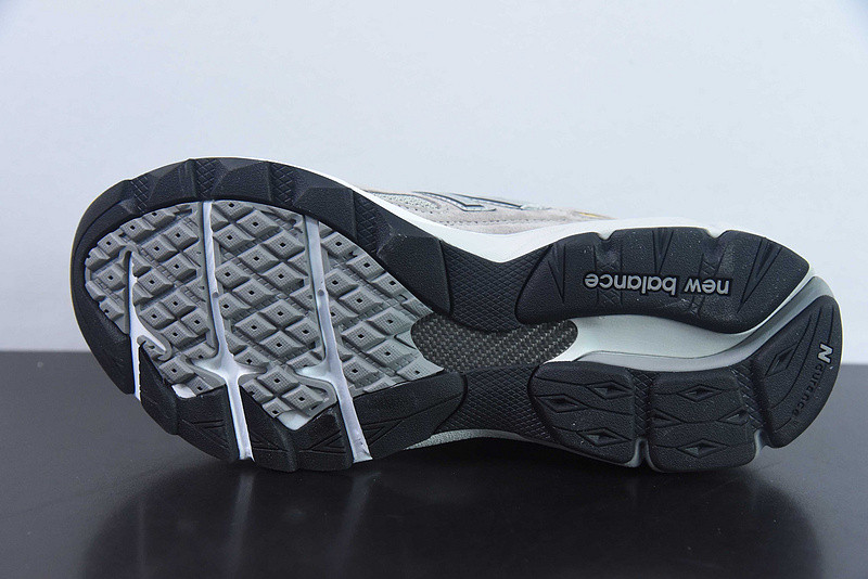 new balance sneaker
