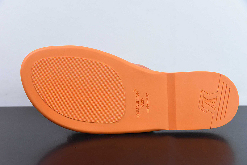 lvt sandals