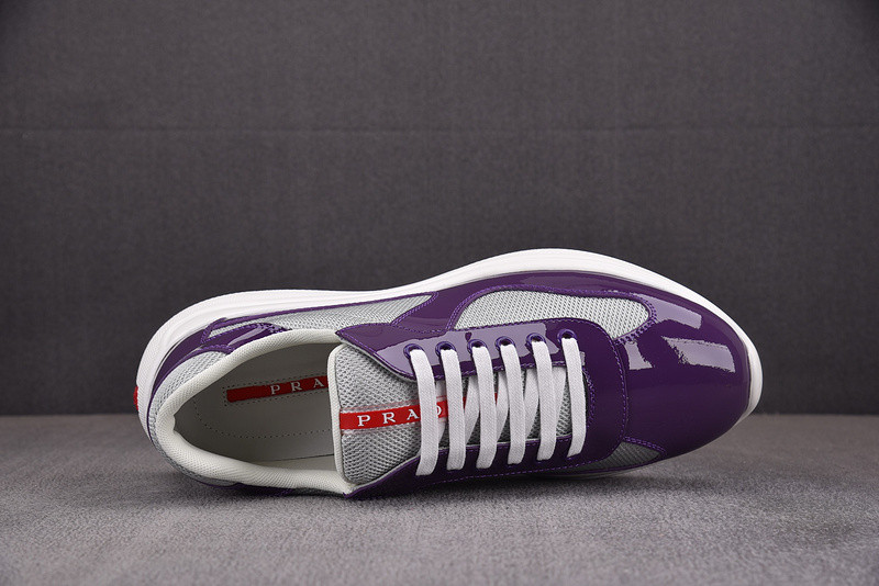 pr sneaker