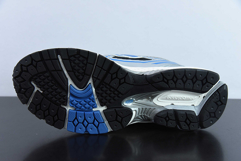 new balance sneaker