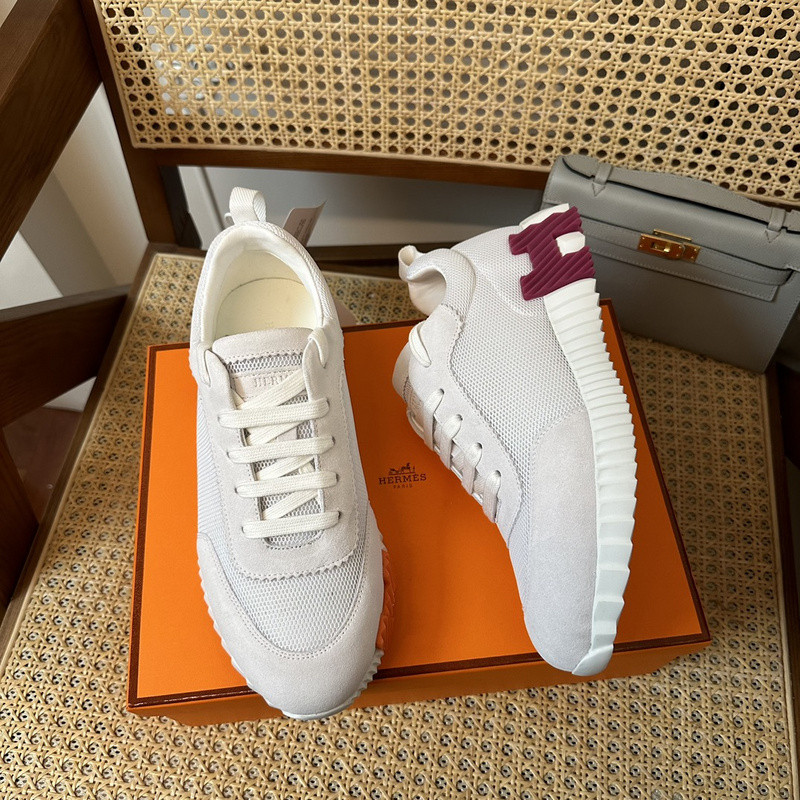 H**mes sneaker
