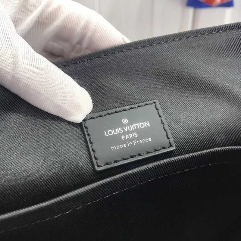 LVT PURSE
