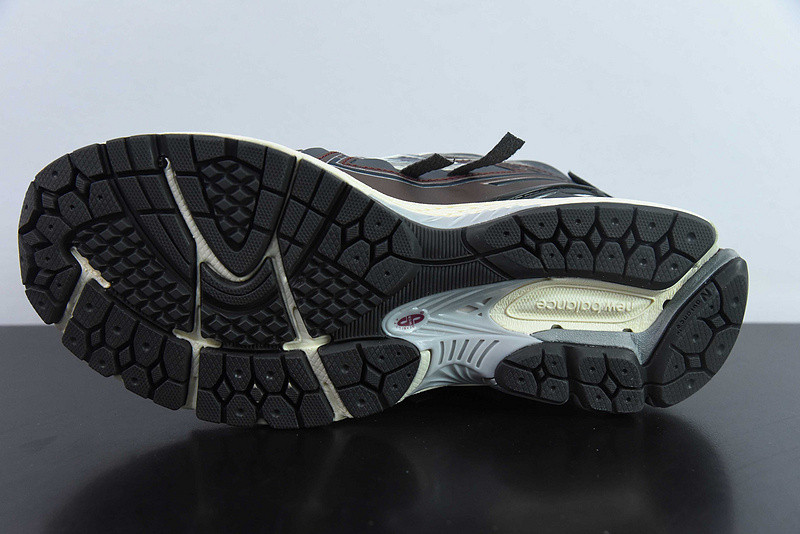 new balance sneaker
