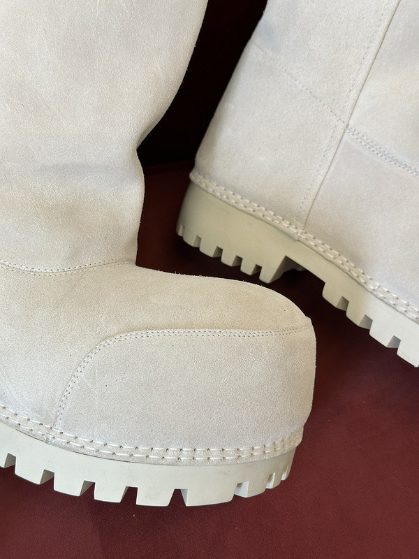 BC BOOTS