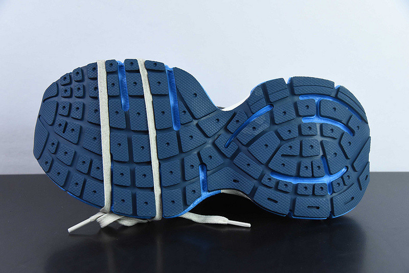 BC 3XL SNEAKER