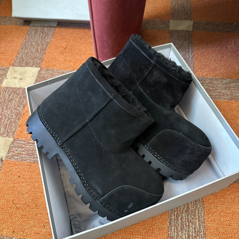 BC BOOTS