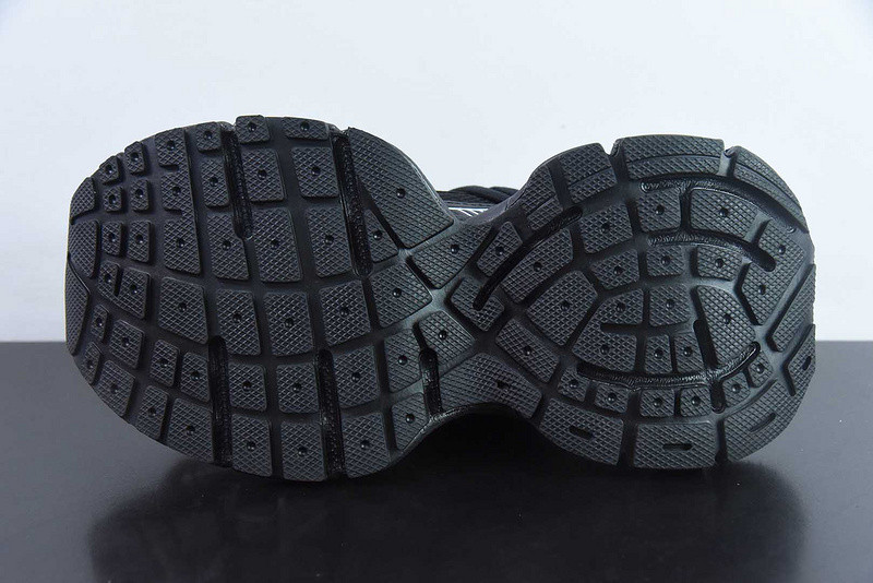 BC 3XL SNEAKER
