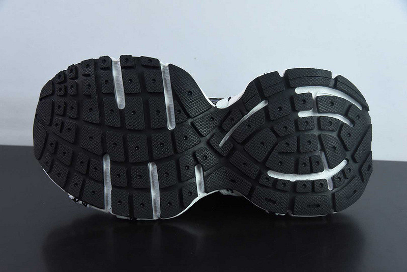 BC 3XL SNEAKER