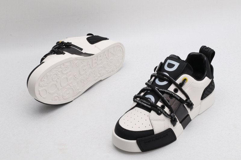 dg sneaker