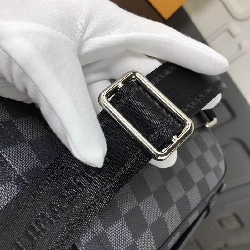 LVT PURSE
