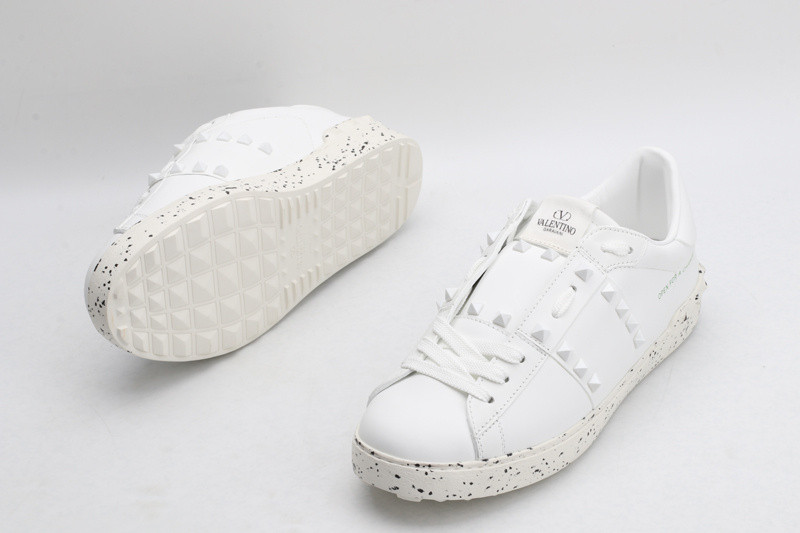 valentino garavani sneaker