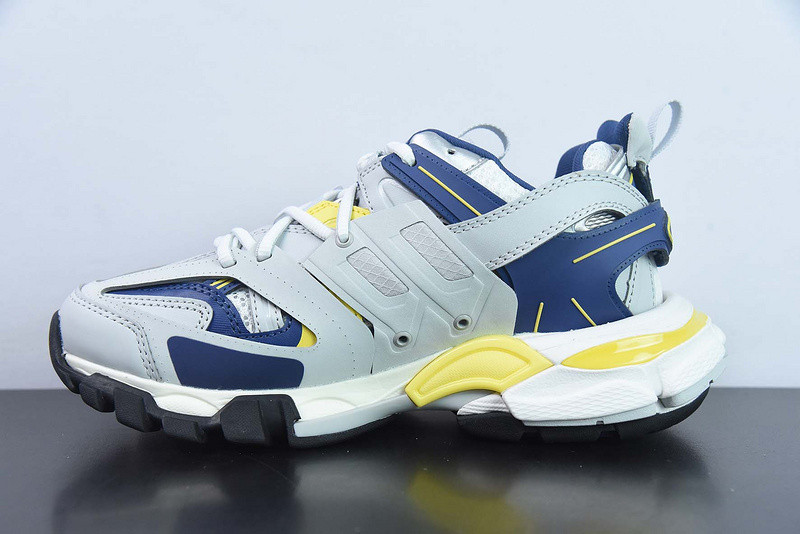bc track sneaker