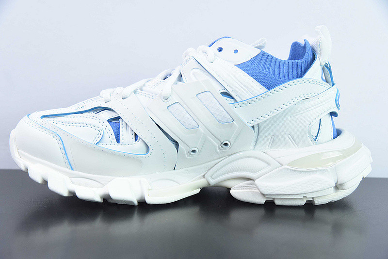 bc track sneaker