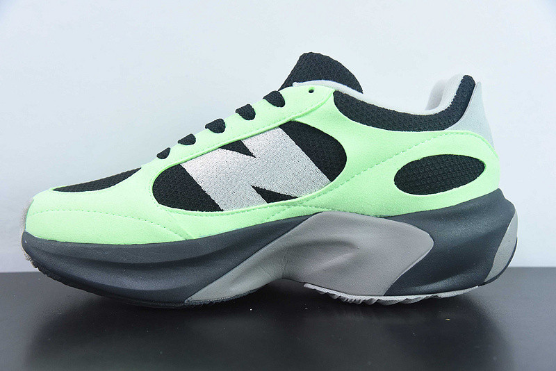 new balance sneaker