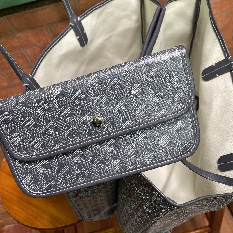 GOYARD PURSE