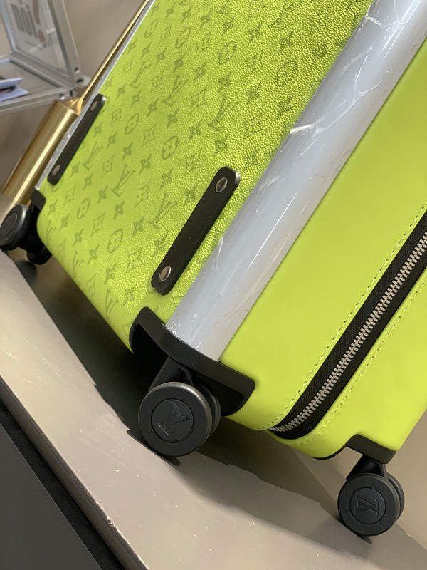 LVT HORIZON four-wheeled trolley case