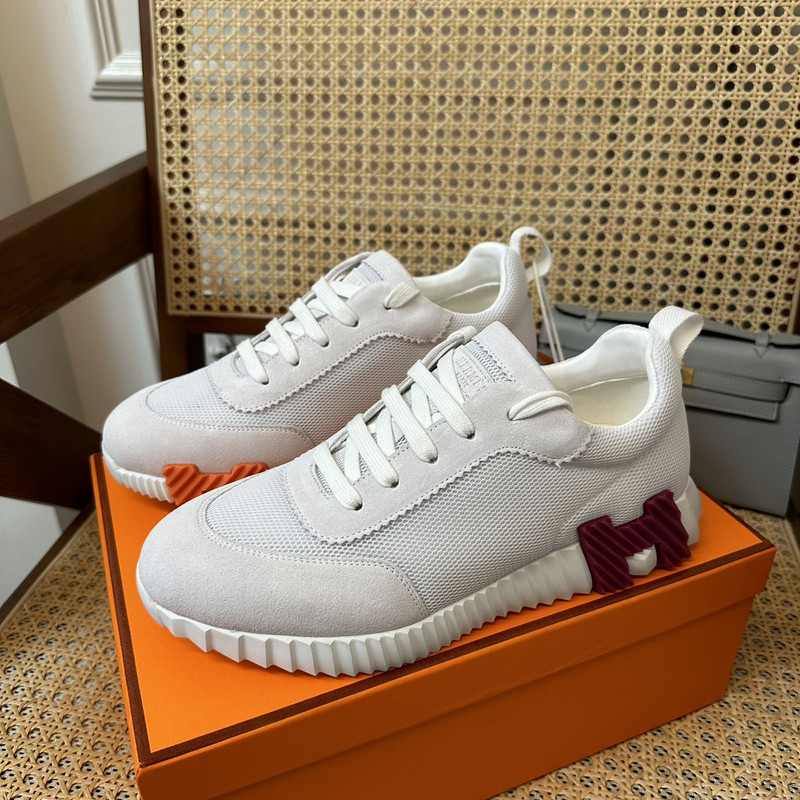 H**mes sneaker