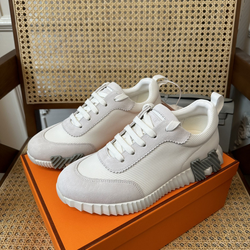 H**mes sneaker