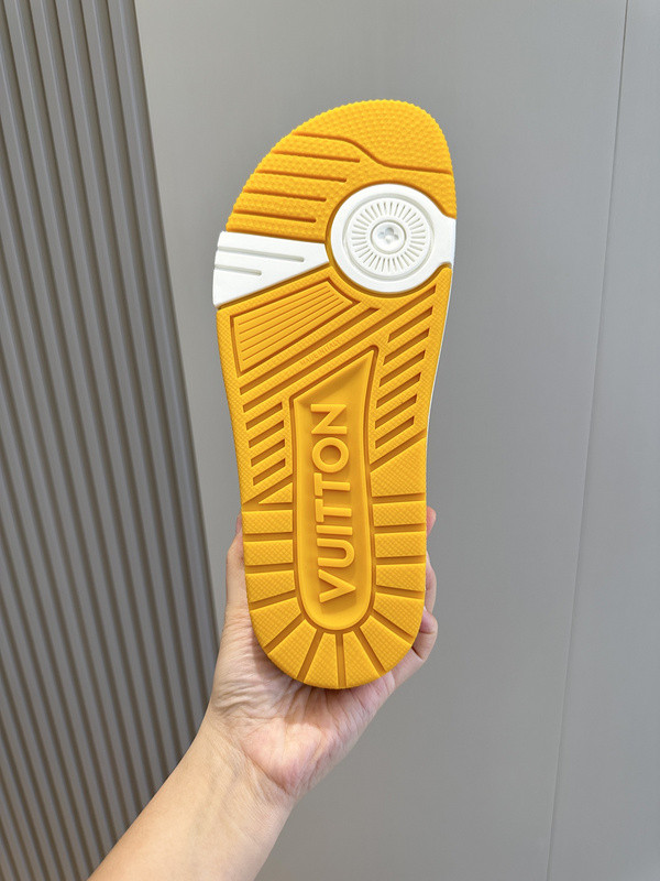 lvt sandals