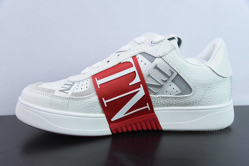 valentino sneaker
