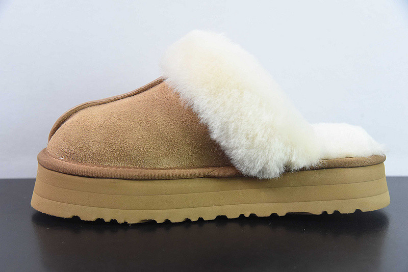 UGG