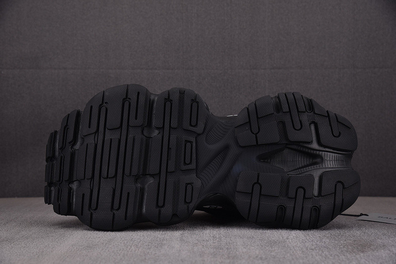 BC XL SNEAKERS