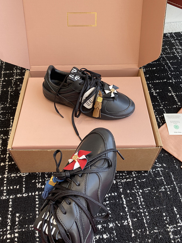 MIUMIU SNEAKER