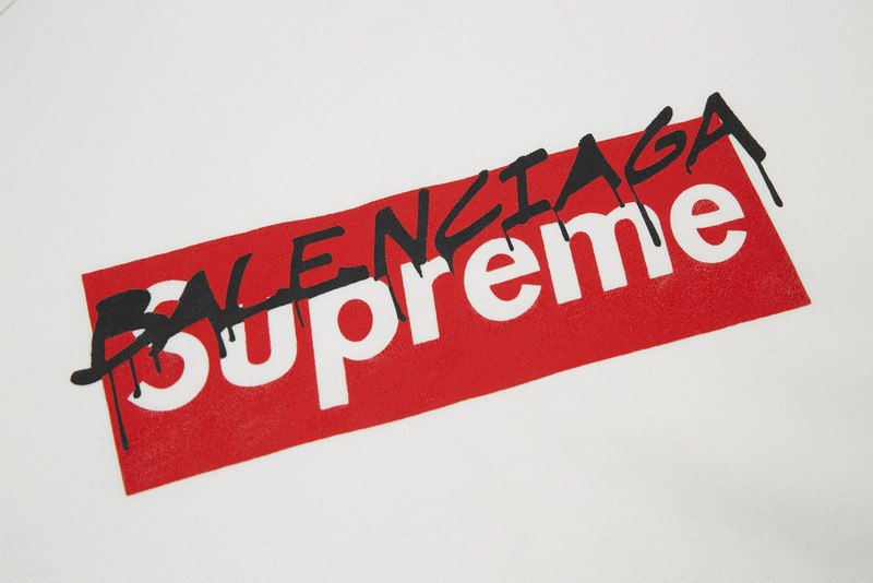 Ba*len*cia*ga clothes