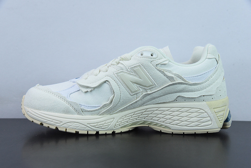 new balance sneaker