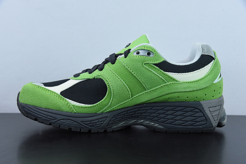 new balance sneaker