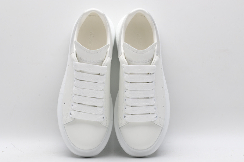 alexer mceen sneakers