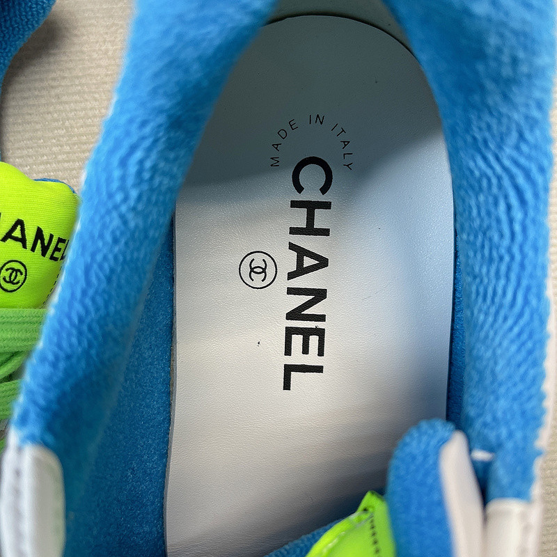Ch*el sneaker