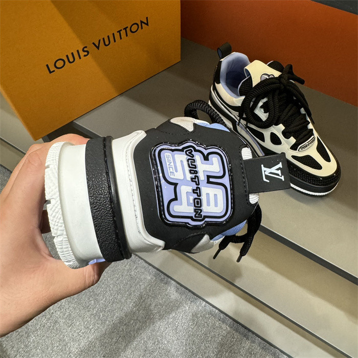 LVT SNEAKERS