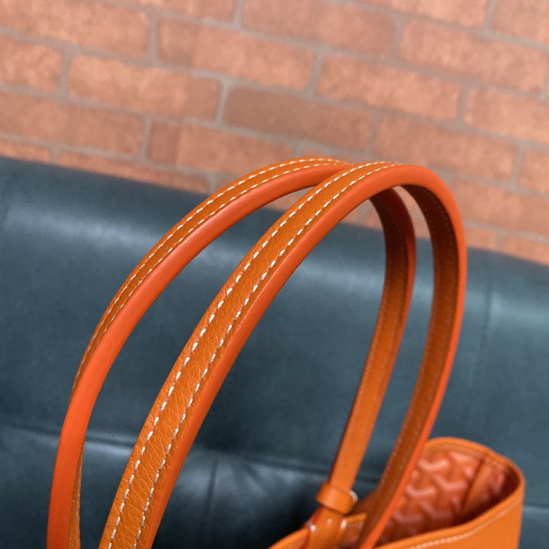 GOYARD PURSE