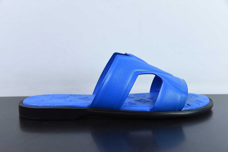 lvt sandals
