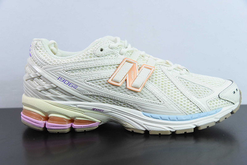 new balance sneaker