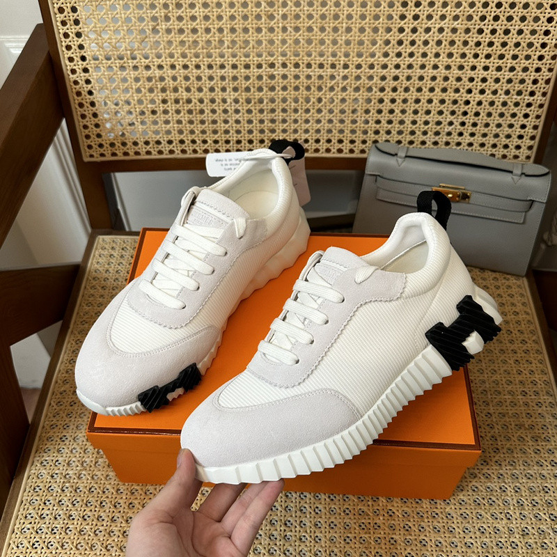 H**mes sneaker