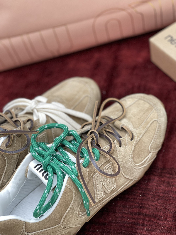 NEW BALANCE X MIUMIU SNEAKER