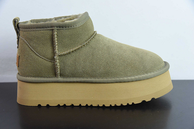 UGG