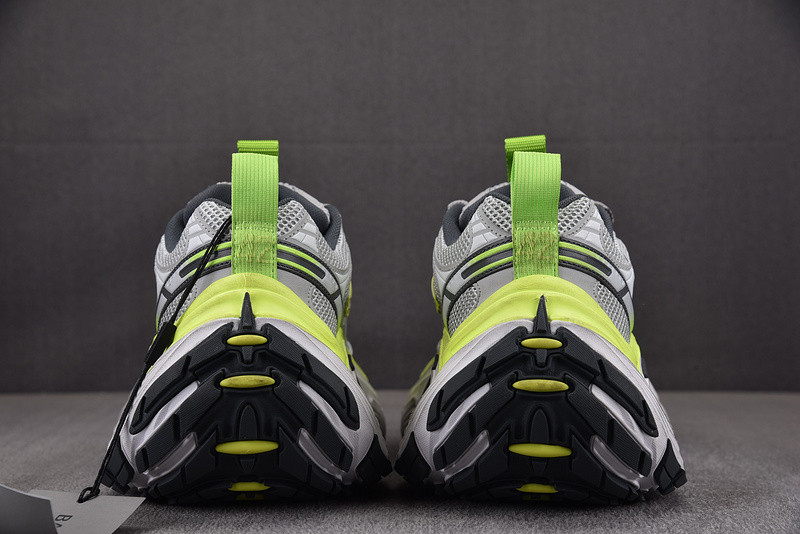 BC XL SNEAKERS